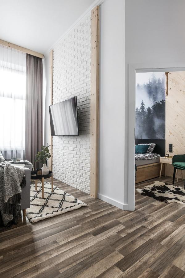 Black River Apartment Чарни-Дунаєц Екстер'єр фото